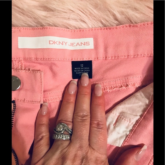 Donna Karan Ave B Ultra Skinny Jeans PinK - Picture 5 of 8